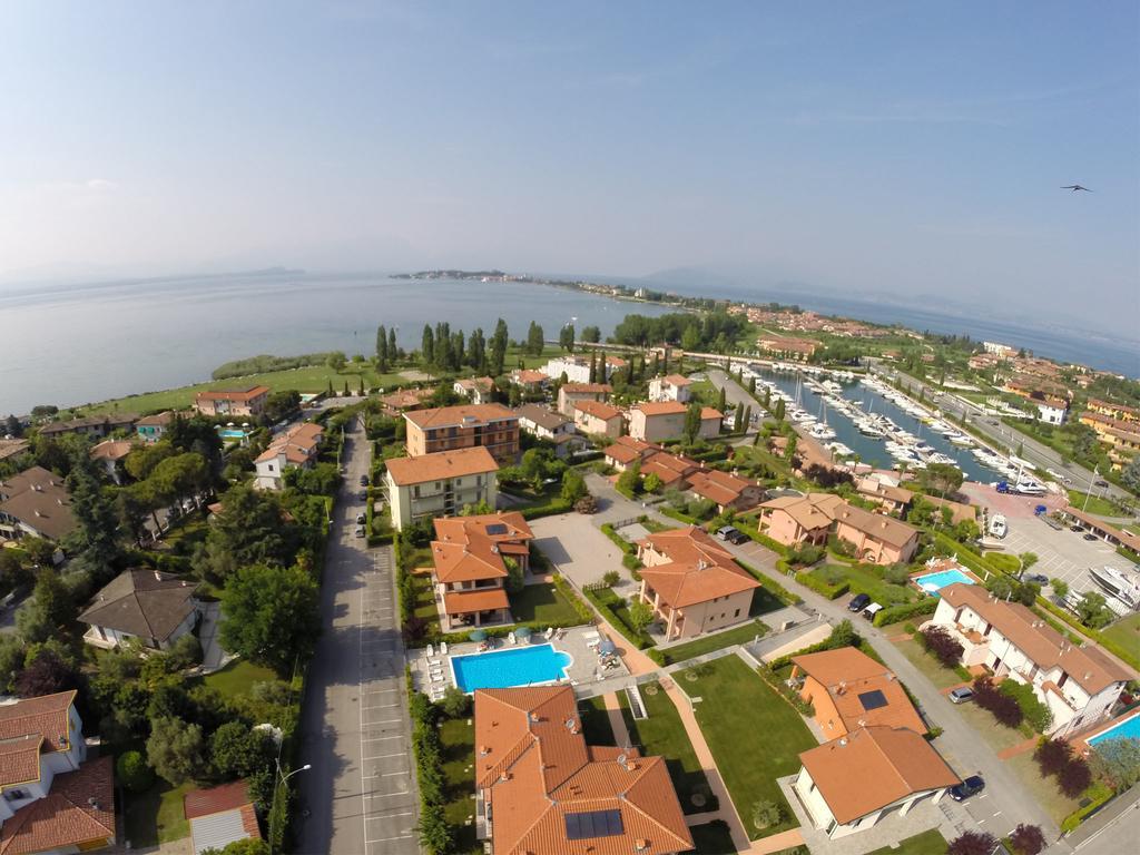 Bellasirmione Holiday Apartments Экстерьер фото