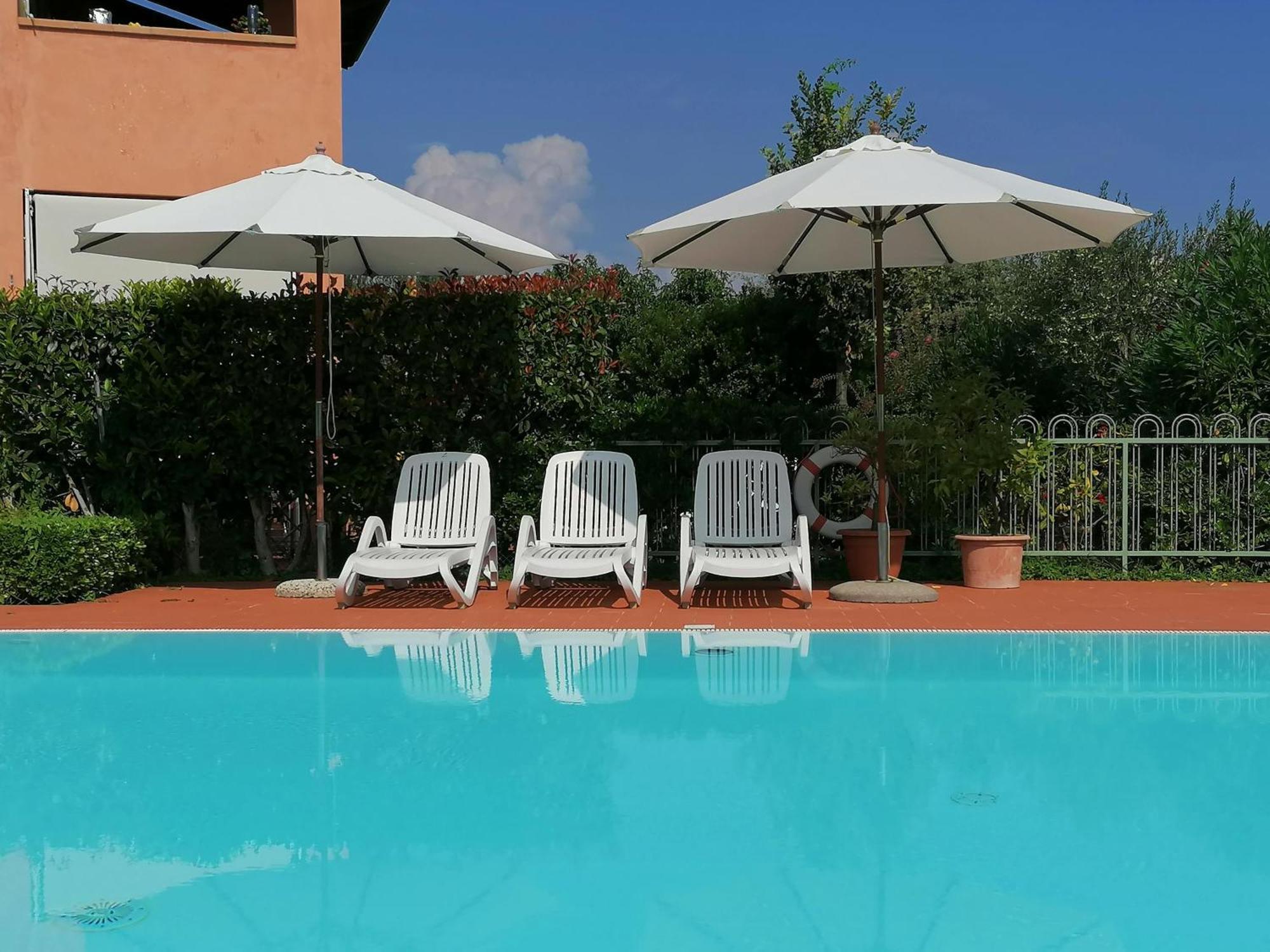 Bellasirmione Holiday Apartments Экстерьер фото