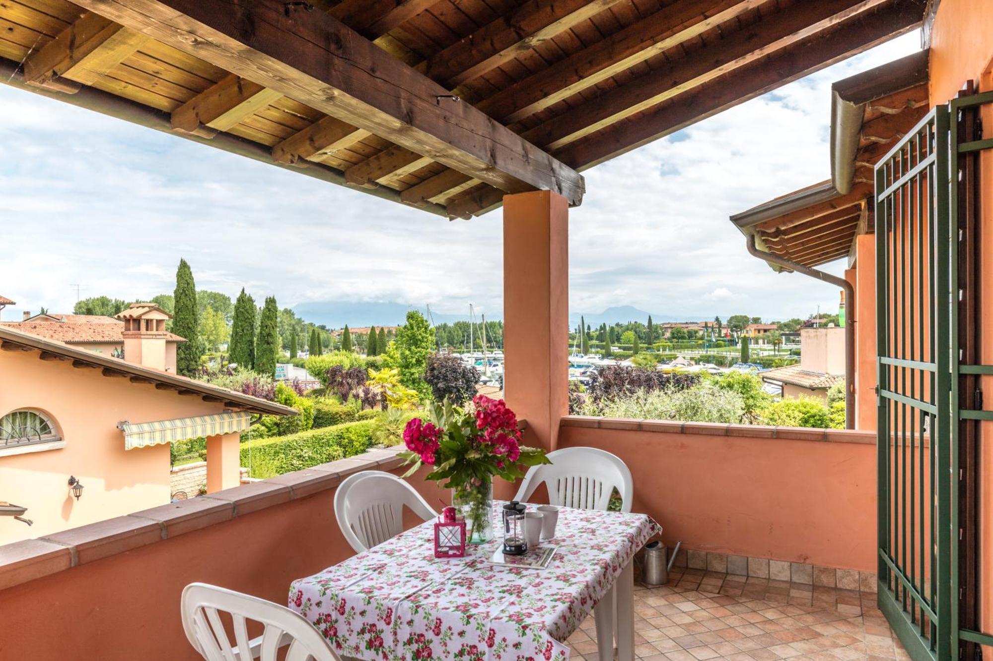 Bellasirmione Holiday Apartments Экстерьер фото