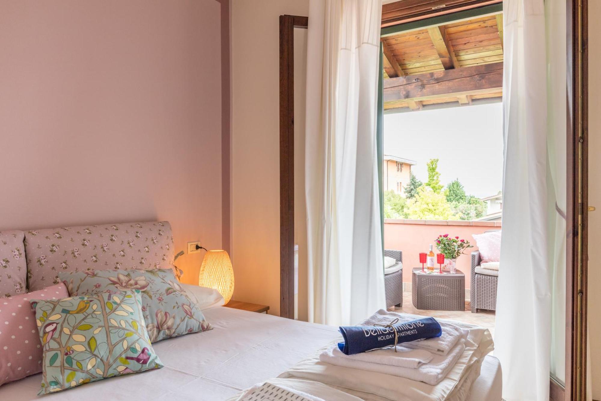 Bellasirmione Holiday Apartments Экстерьер фото